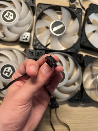 Pack 7 Ventiladores ARGB Aorus Deepcool