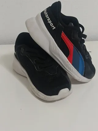 Scarpe Puma bimbo taglia 23