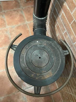 Estufa Hergom Hierro Fundido Marrón