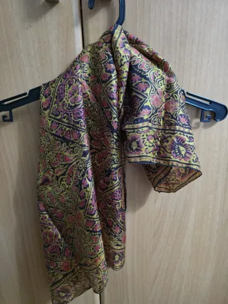 Lote 3 pañuelos estampados . 2,80 EUROS