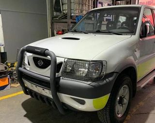 Centralita cierre 28551 9f905 nissan terrano 42895