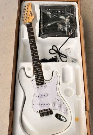 Pedal de guitarra NUX MG-30 + Guitarra electrica