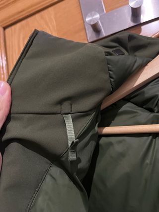 Chaqueta Uniqlo Verde Oliva