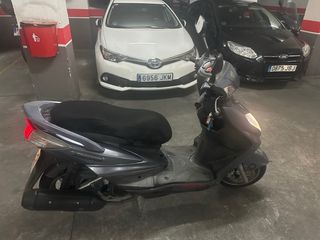 Yamaha Cygnus Inyección Scooter