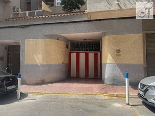Garaje en venta en  El Acequión - Los Naúfragos en Torrevieja