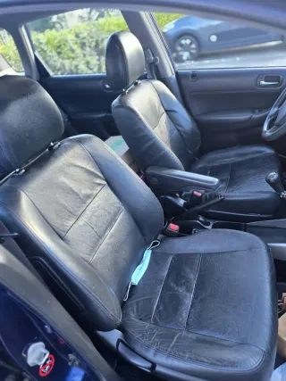 Honda Civic 2004 1.7CDti (Gasóleo)