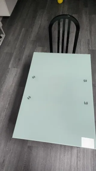 Mesa de cocina cristal y metal