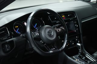 Volkswagen Golf R Blue Atlantic 310cv 2018