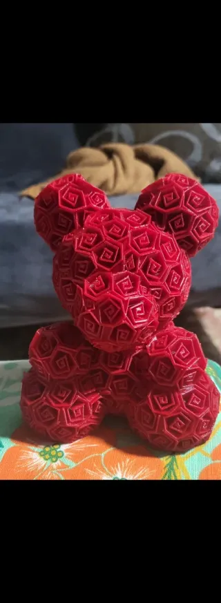 Oso de peluche de rosas rojas