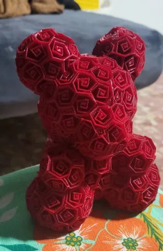 Oso de peluche de rosas rojas