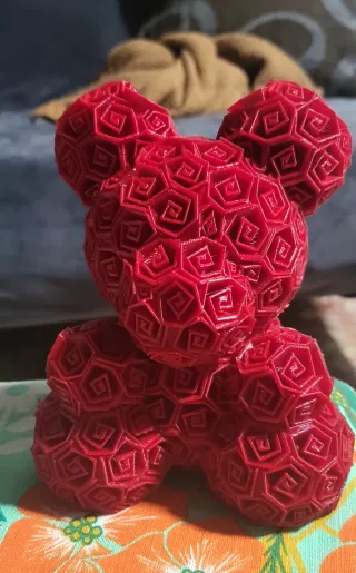 Oso de peluche de rosas rojas