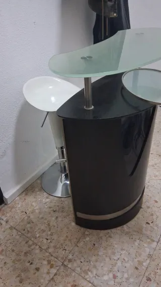 Barra bar con taburete