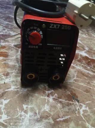 Soldadora ZX7-250