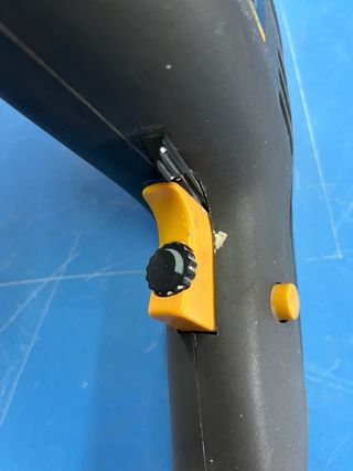 Taladro percutor 750 W