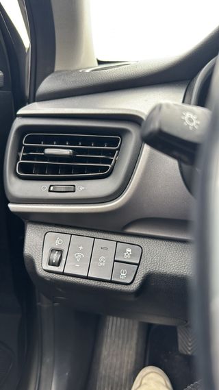 kia stonic 1.2 dpi concept 84cv 2022