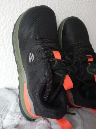 Zapatillas Trekking Hobibear Talla 36 sin estrenar