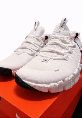 Zapatillas Nike Free Metcon 5 Blancas Rojas