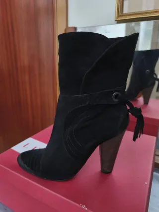 Stivaletti NUOVI Luzzi vera pelle n.38