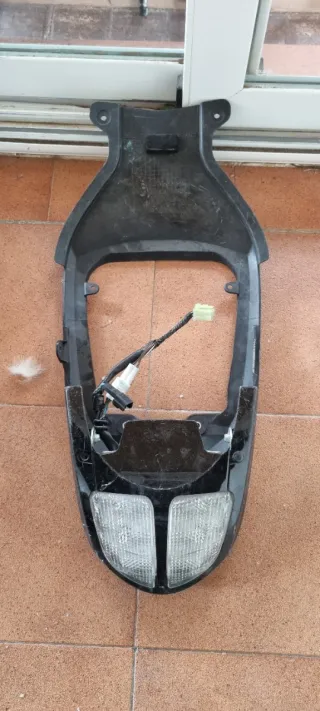 Colin y pilotos Suzuki GSXR 600 K6