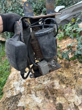 Bomba suspensión neumática Vito W638