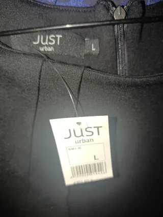 Vestido negro sin mangas