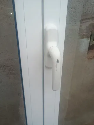 Balconeras de aluminio 250 euros unidad