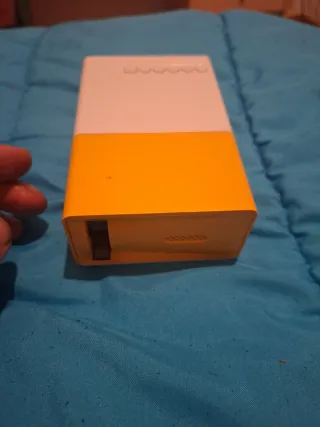 Mini proyector LED Multimedia