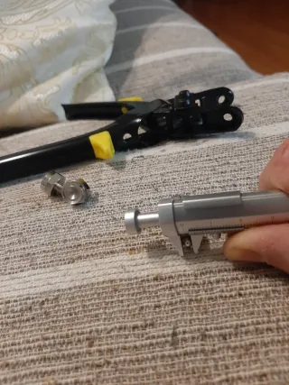 Alicates para ojales metálicos