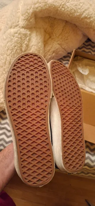 Zapatillas Vans Old Skool Negras y Blancas