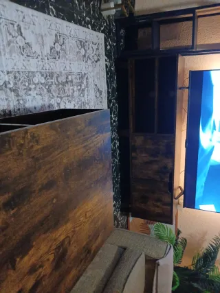 Mesa TV y Salón Madera Oscura