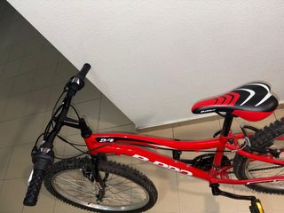 Bicicleta B-PRO 24 Roja