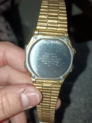 Reloj Casio Dorado Digital