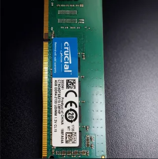 Crucial 4GB DDR4
