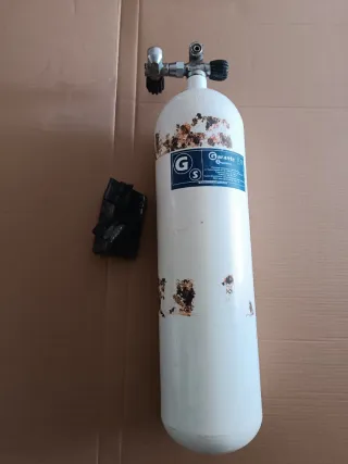 Botellas CO2 O2 Aire Buceo