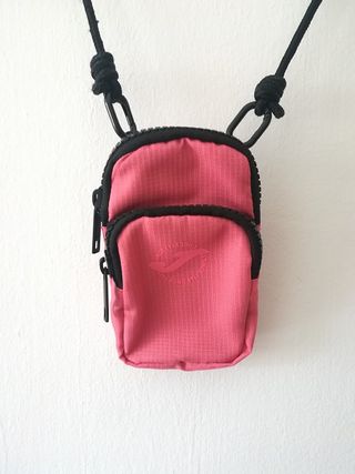 Mini bolso y riñonera rosa Joma
