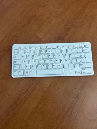 Teclado Inalámbrico Raspberry Pi Blanco
