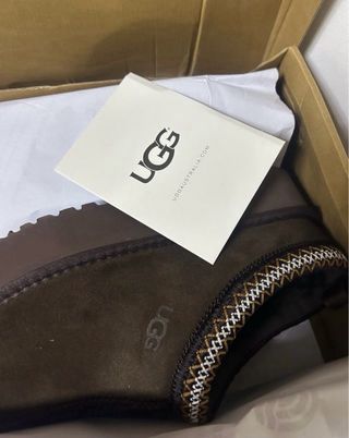 UGG Tazz II Marrón Talla 37-40