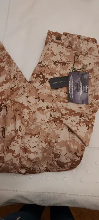 Pantalones camuflaje desierto