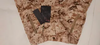 Pantalones camuflaje desierto