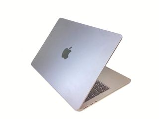 portatil apple apple macbook air m2 8-core 3.4 13 (8gpu) (2022) (a2681)