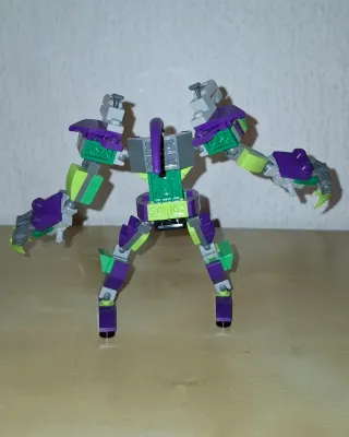 Meca Spider-Man y Duende Verde