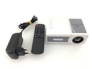 mini proyector sin marca q2