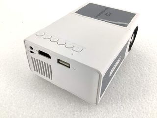 mini proyector sin marca q2