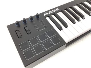 controlador midi alesis v49