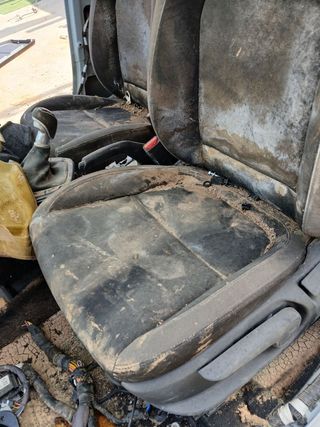 JUEGO ASIENTOS COMPLETO HYUNDAI KONA (OS)