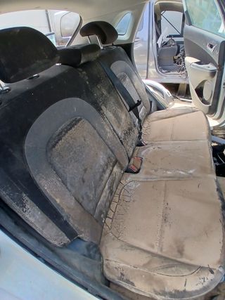 JUEGO ASIENTOS COMPLETO HYUNDAI KONA (OS)