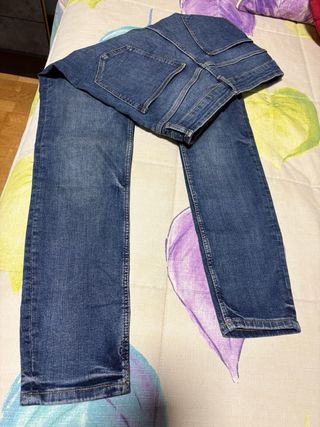 Pantalón vaquero Zara Talla M