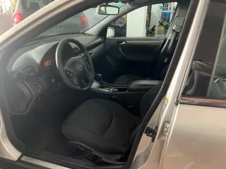 Mercedes-Benz Clase C 2003