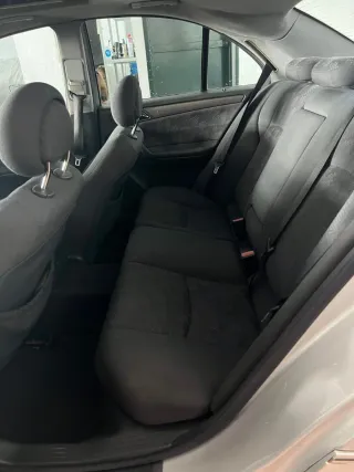 Mercedes-Benz Clase C 2003