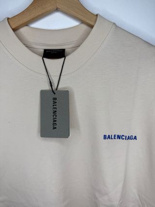 Camiseta Balenciaga0 Beige Oversize